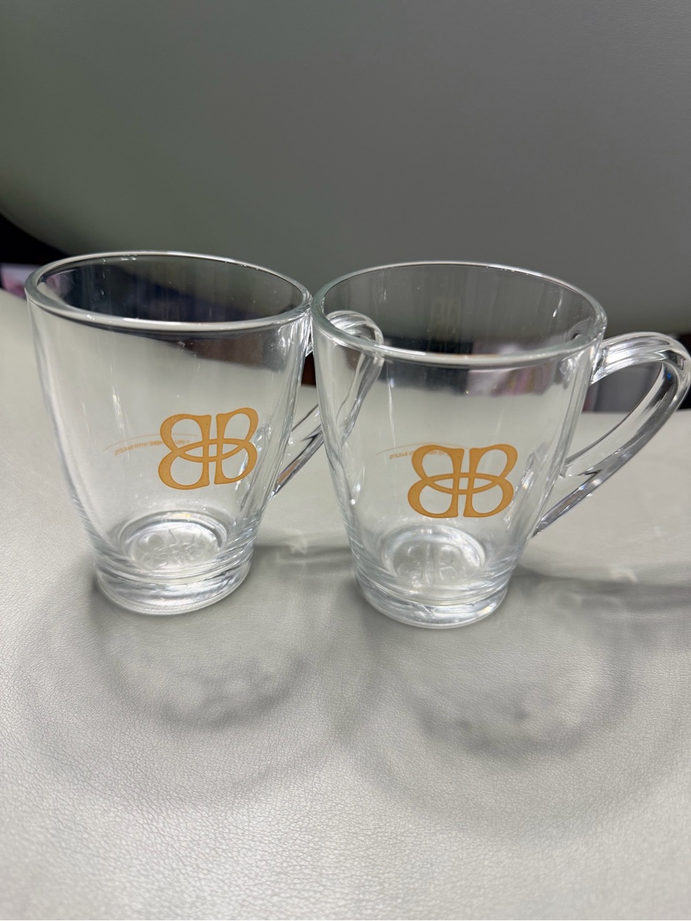 Set of 2 Baileys Irish Cream Clear Glass Coffee Mugs Cups Gold Logo Double B